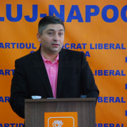 senatorul Alin Tişe